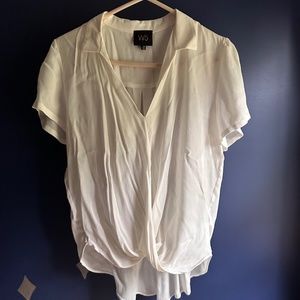 W5 White Short Sleeve Loose Twist Blouse Top Size Medium